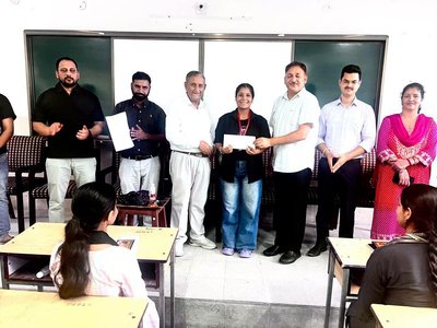 सहकारी सप्ताह समारोह – विद्यालय एवं महाविद्यालय स्तरीय क्विज प्रतियोगिता, बिलासपुर