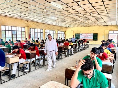 सहकारी सप्ताह समारोह – विद्यालय एवं महाविद्यालय स्तरीय क्विज प्रतियोगिता, बिलासपुर
